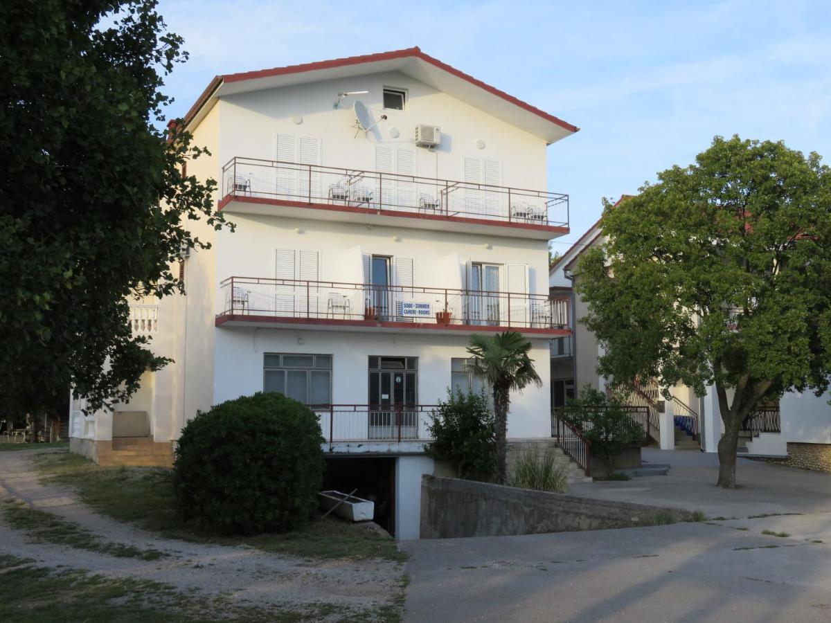 Apartmani Mm スタリグラード エクステリア 写真