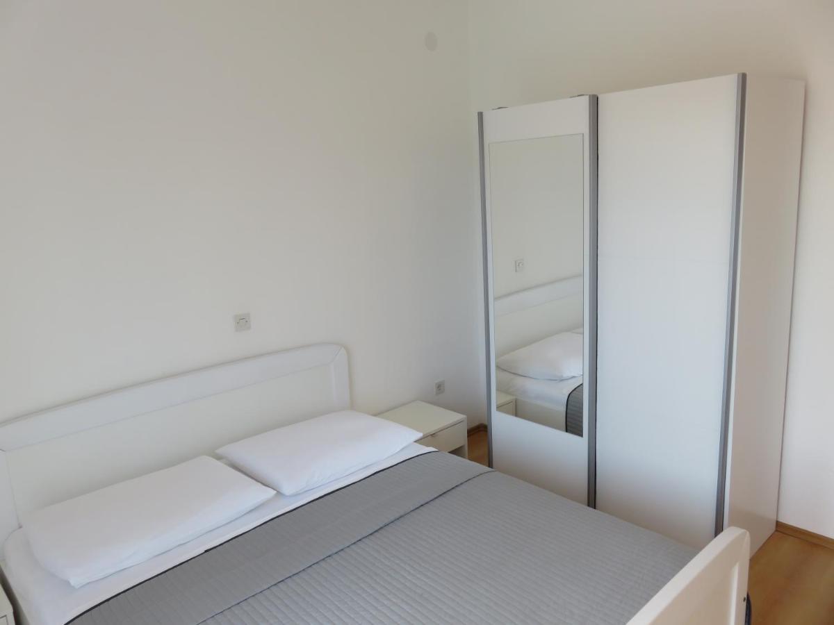 Apartmani Mm スタリグラード エクステリア 写真