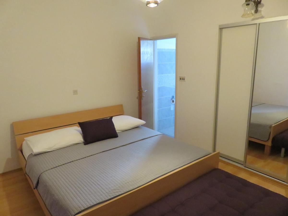 Apartmani Mm スタリグラード エクステリア 写真
