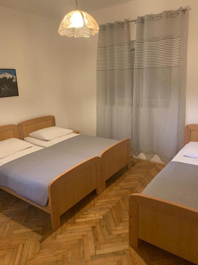 Apartmani Mm スタリグラード エクステリア 写真
